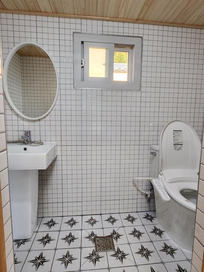 Wolamjae Villa Gyeongju Ngoại thất bức ảnh